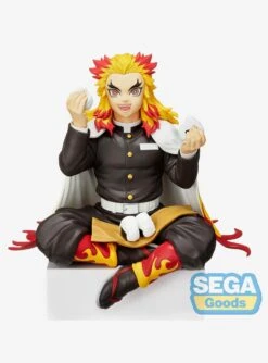 Sega Demon Slayer: Kimetsu No Yaiba Premium Perching Kyojuro Rengoku Figure