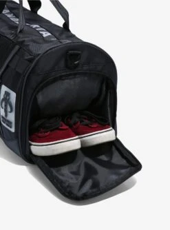 Star Wars Mandalorian Helmets Duffel Bag - BoxLunch Exclusive -BoxLunch Shop 15939160 av3