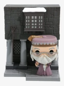 Funko Pop! Deluxe Harry Potter Albus Dumbledore(with Hog's Mead Inn) Vinyl Figure