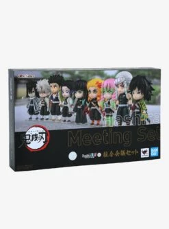 Tamashii Nations Demon Slayer: Kimetsu No Yaiba Figuarts Mini Hashira Figure Set - BoxLunch Exclusive -BoxLunch Shop 19859488 av3